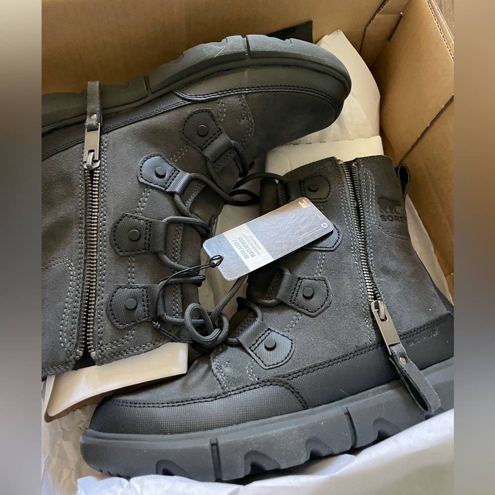 BRAND NEW IN BOX SOREL BOOTS